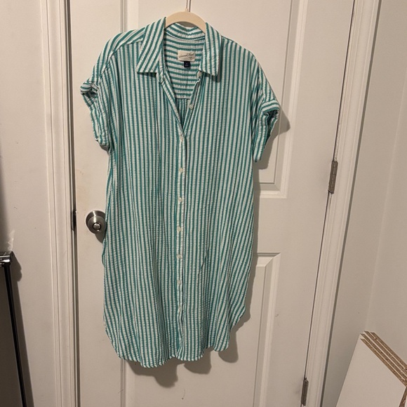 Universal Thread Teal and White Striped Shirt - Picture 1 of 4